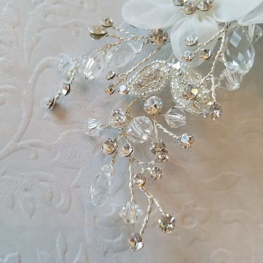 Floral Bridal Hair clip - Picture 6 of 6